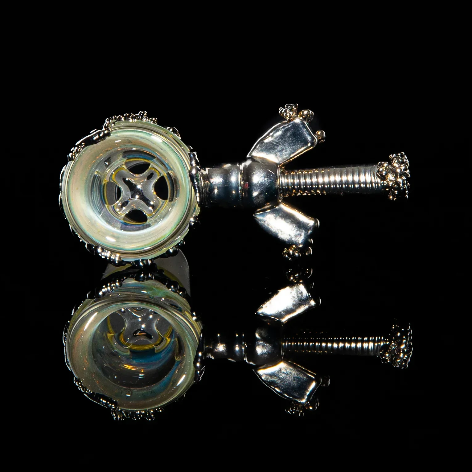 Snic Barnes - Fume & Nickel 4 Hole 18mm Slide